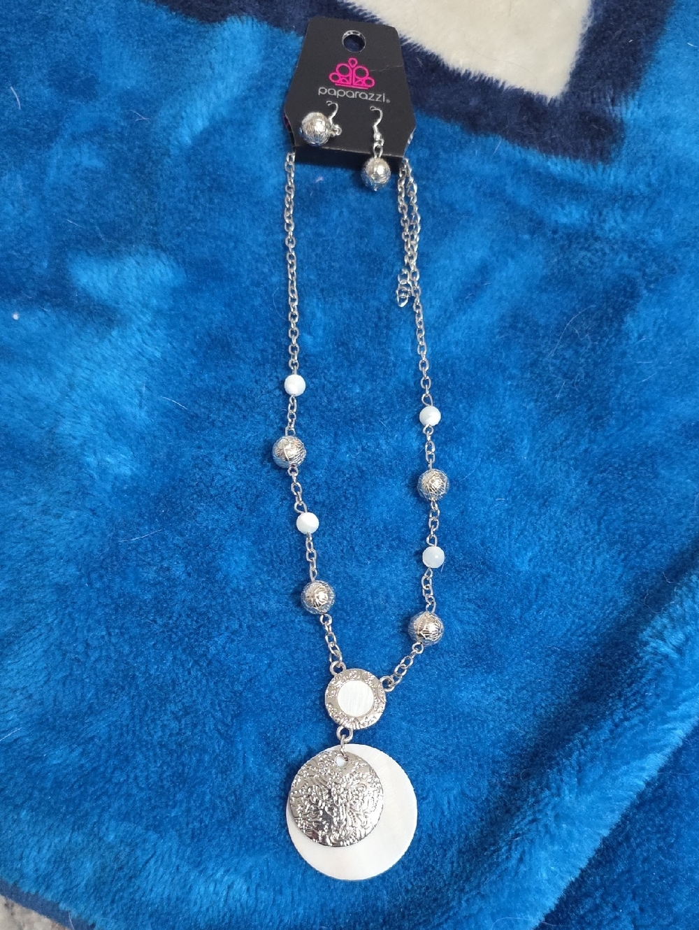 paparazzi Silver and White Double Disc Pendant Necklace